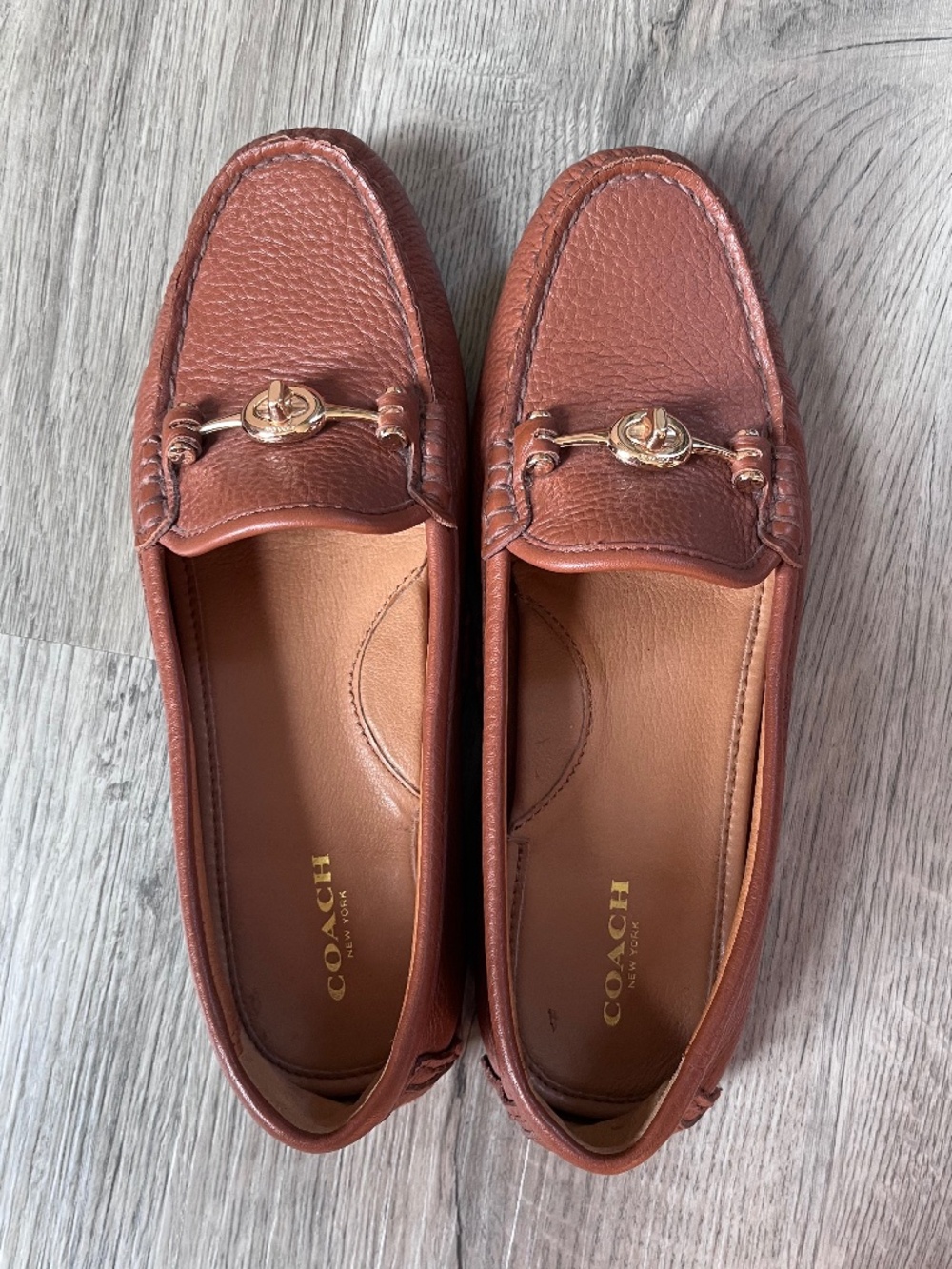 COACH Shoes ARLENE Womens Size 8 Brown Leather Driving Loafers Gold Hardware - Picture 4 of 7